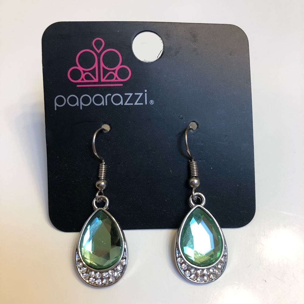 NEW paparazzi Earrings